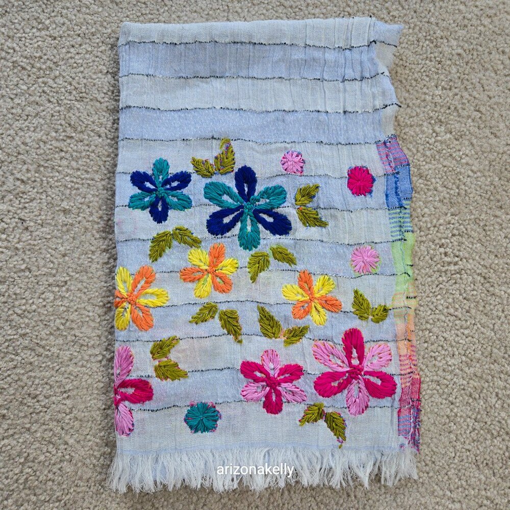 Crinkle Cotton Scarf With Colorful Yarn Flowers Hand-Embroidered Boho - Picture 11 of 12